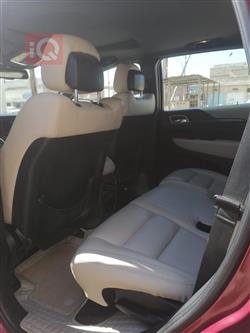 جیپ گراند شیرۆکی